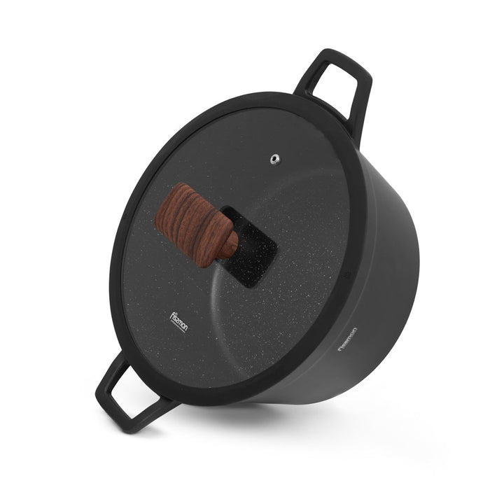 Cook. Sip. Shine: The Must-Have Kitchen Essentials of the Season