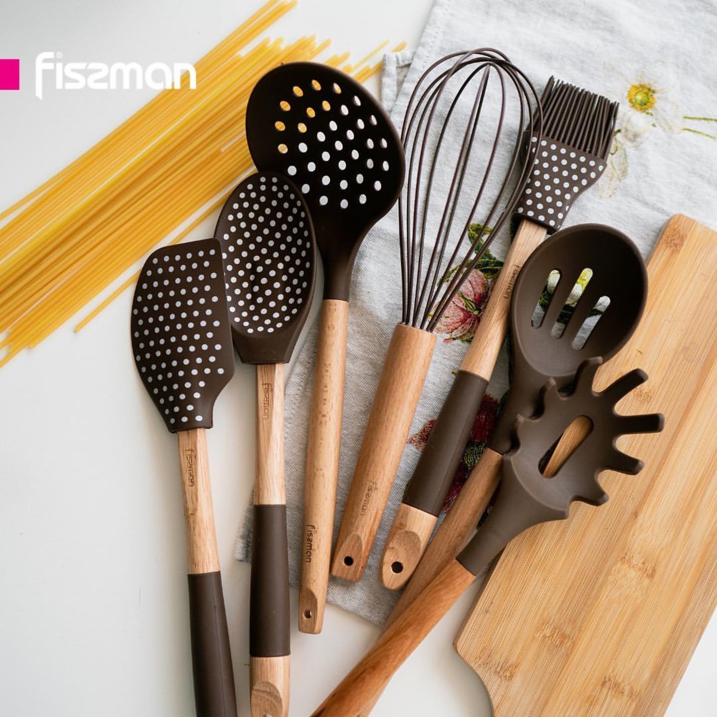 Small Kitchen, Big Efficiency: Space-Saving Fissman Tools for UAE Apartments