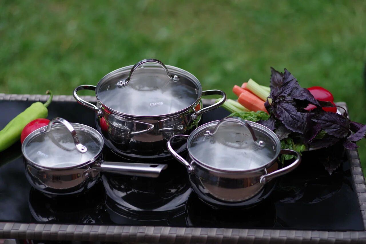 Culinary Basics: The Proper Way to Clean Your Cookware