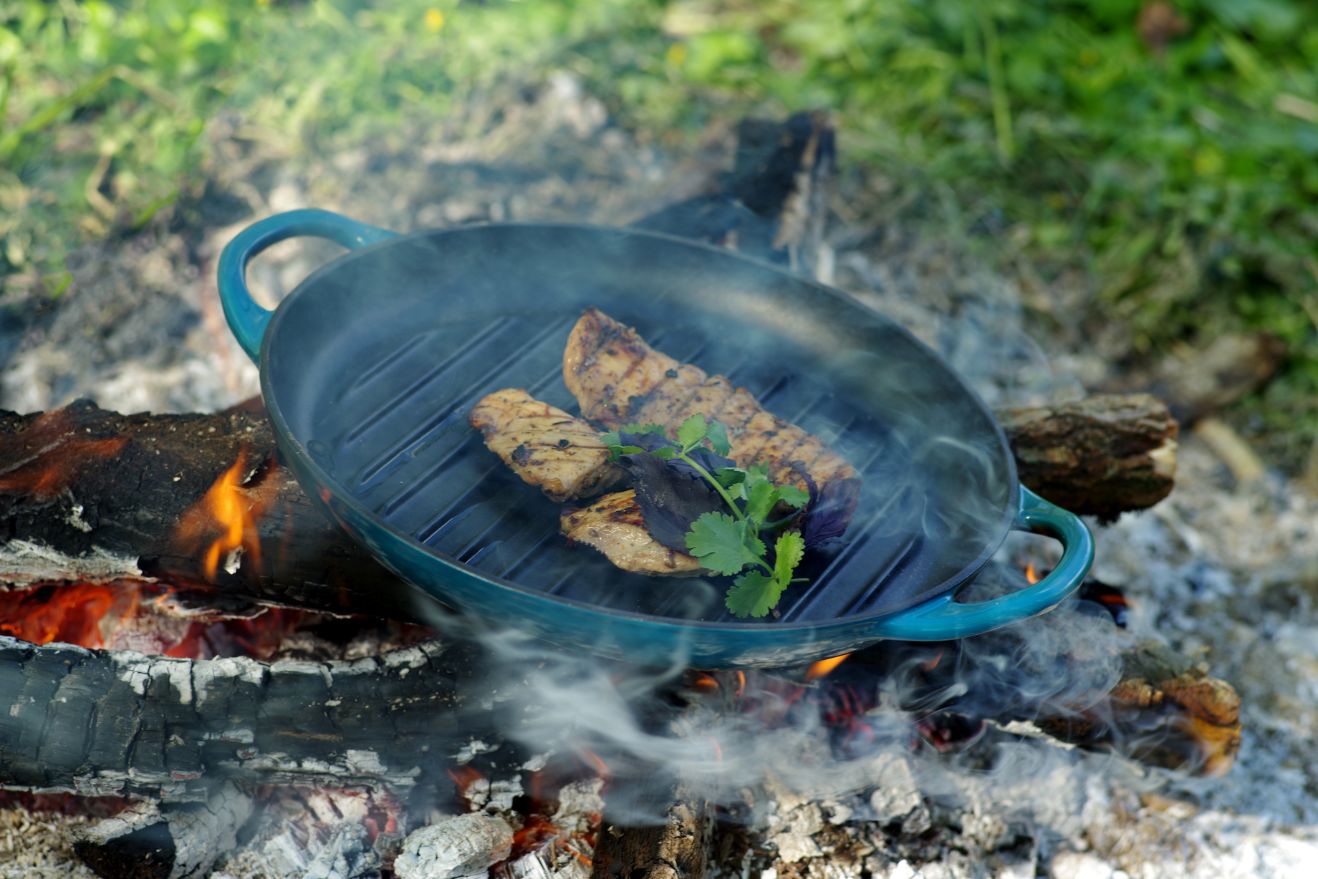 How to Remove Rust from a Cast Iron Pan