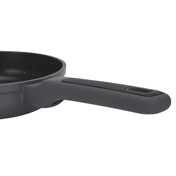 Frying Pan Titanium Pro 22cm with Cast Aluminum and Non- Stick Coating
