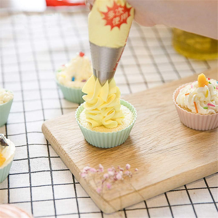 6-Piece Cupcake Molder, Silicone Cupcake Muffin Baking Cups